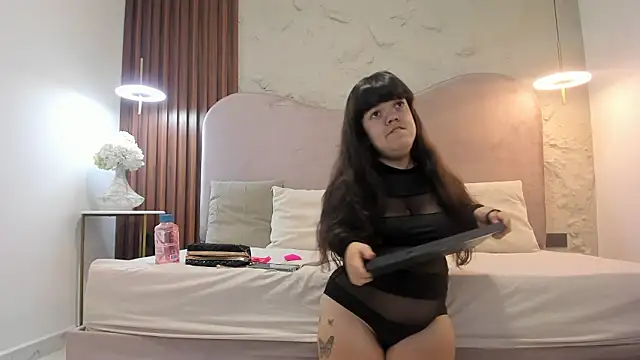 Snapshot of PamelaBonnet_mml chatting on 9, 2, 2026 PamelaBonnet mml online show from 9, 2, 2026