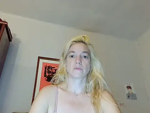 Snapshot of Senhoritajesus42 chatting on 30, 3, 2026 Senhoritajesus42 online show from 30, 3, 2026