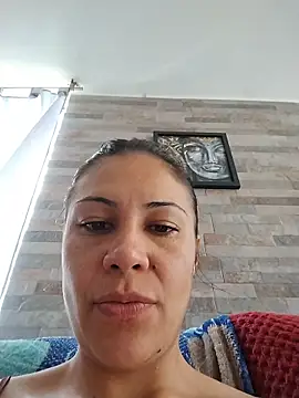 KittyHoleshot87 online show from 14, 4, 2026