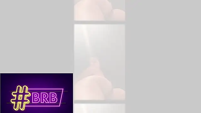 Snapshot of Roma_miilk chatting on 6, 11, 2025 Roma miilk online show from 6, 11, 2025