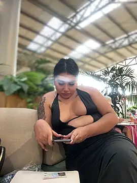 Snapshot of Sophie_Dreamss chatting on 15, 10, 2025 Sophie Dreamss online show from 15, 10, 2025