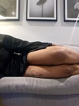 trickyOne online show from 17, 12, 2025