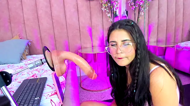 LizzyOlsen online show from 26, 10, 2025