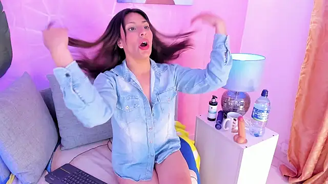 angelica cute12 online show from 21, 11, 2025