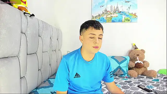 christopher Hot online show from 6, 2, 2026