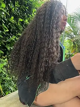 Snapshot of roxyrougee chatting on 19, 7, 2026 roxyrougee online show from 19, 7, 2026