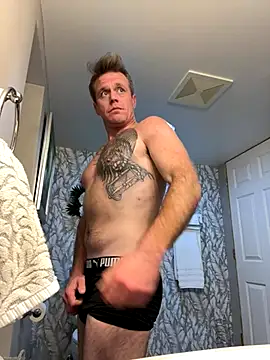 Snapshot of DILFiGuess11 chatting on 2, 11, 2025 DILFiGuess11 online show from 2, 11, 2025