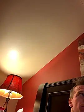 Snapshot of DILFiGuess11 chatting on 14, 11, 2025 DILFiGuess11 online show from 14, 11, 2025