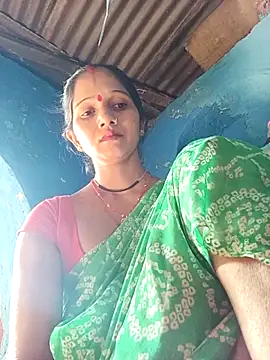 Jooli xx online show from 17, 9, 2025