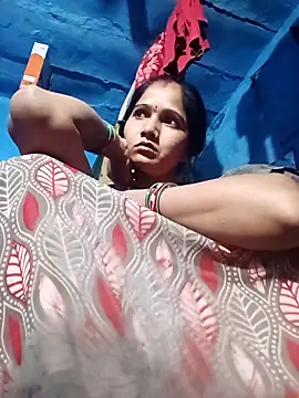 Jooli xx online show from 13, 4, 2026