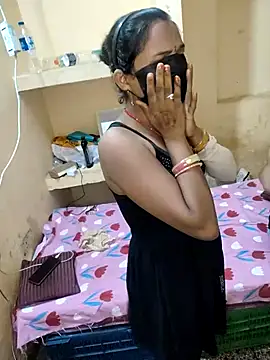 Snapshot of Janvi_342 chatting on 23, 9, 2025 Janvi 342 online show from 23, 9, 2025