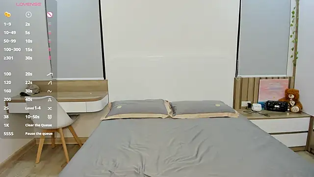 gabby little online show from 26, 4, 2026