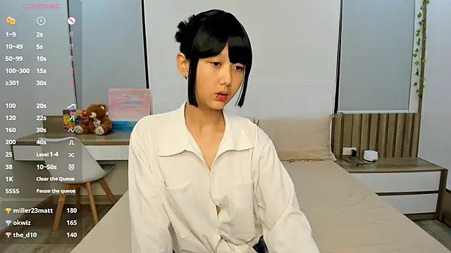 Snapshot of gabby_little chatting on 22, 5, 2026 gabby little online show from 22, 5, 2026