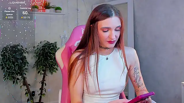 Alisha Green online show from 25, 5, 2026