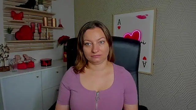 Snapshot of angelaSamt chatting on 8, 7, 2026 angelaSamt online show from 8, 7, 2026