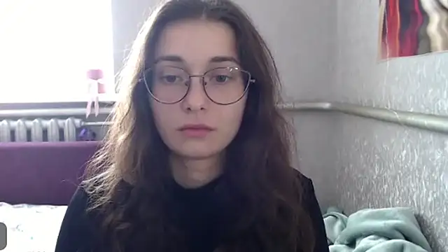 HotAnna2004 online show from 21, 9, 2025