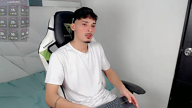 Snapshot of yankees_ chatting on 18, 11, 2025 yankees online show from 18, 11, 2025