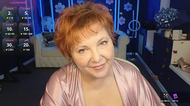 Kira Kenett online show from 9, 11, 2025