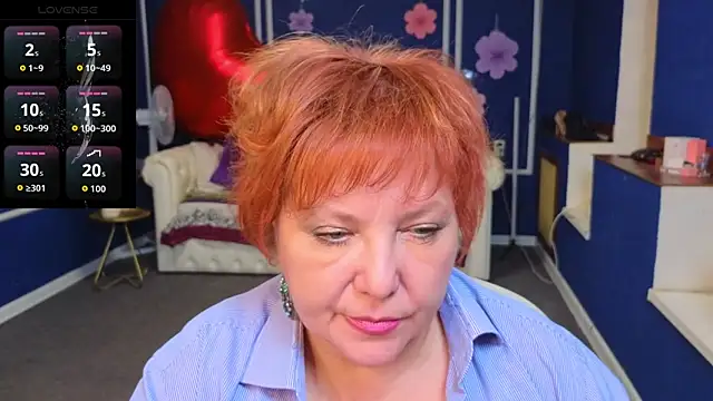 Snapshot of Kira_Kenett chatting on 6, 5, 2026 Kira Kenett online show from 6, 5, 2026