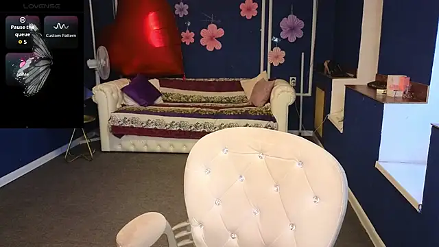 Snapshot of Kira_Kenett chatting on 16, 5, 2026 Kira Kenett online show from 16, 5, 2026