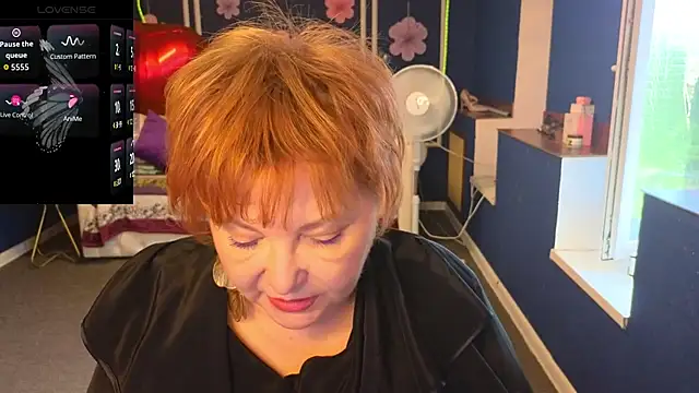 Snapshot of Kira_Kenett chatting on 26, 5, 2026 Kira Kenett online show from 26, 5, 2026