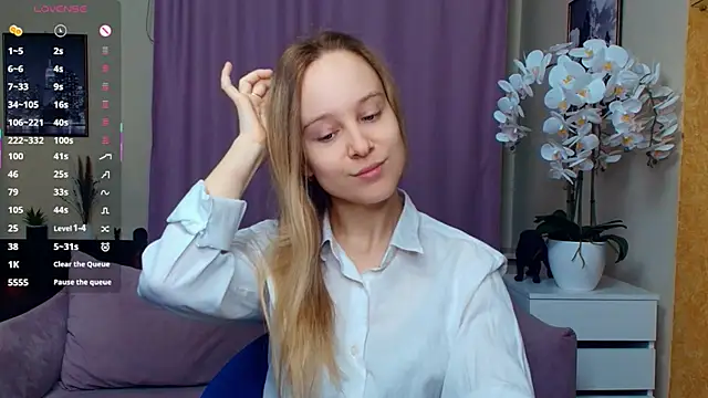 SoonMoor online show from 8, 4, 2026