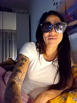 sexy7883 online show from 15, 11, 2025