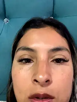 Snapshot of Berta_arevalo_blsd chatting on 11, 11, 2025 Berta arevalo blsd online show from 11, 11, 2025