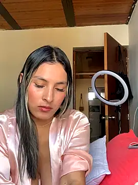 Snapshot of Berta_arevalo_blsd chatting on 18, 11, 2025 Berta arevalo blsd online show from 18, 11, 2025