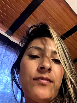 Snapshot of Berta_arevalo_blsd chatting on 23, 11, 2025 Berta arevalo blsd online show from 23, 11, 2025