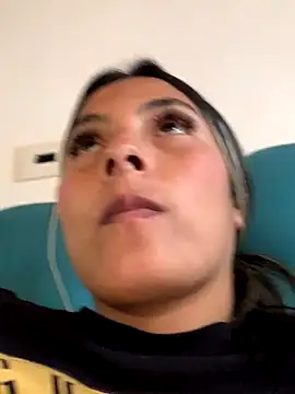 Snapshot of Berta_arevalo_blsd chatting on 25, 11, 2025 Berta arevalo blsd online show from 25, 11, 2025