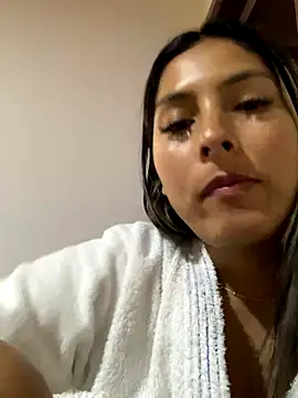 Snapshot of Berta_arevalo_blsd chatting on 29, 11, 2025 Berta arevalo blsd online show from 29, 11, 2025