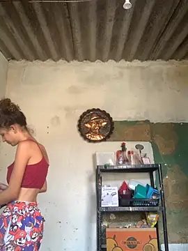 Snapshot of natysapeka12 chatting on 30, 9, 2025 natysapeka12 online show from 30, 9, 2025