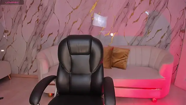 MayaMoretti  online show from 26, 3, 2026