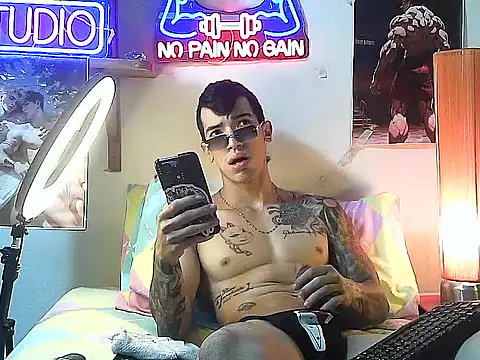 Strongcockfitness online show from 20, 10, 2025