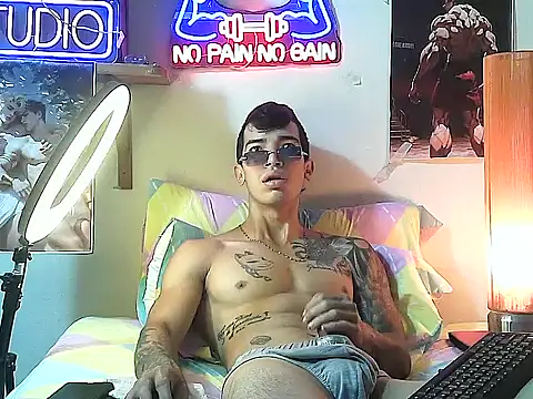 Strongcockfitness online show from 23, 10, 2025