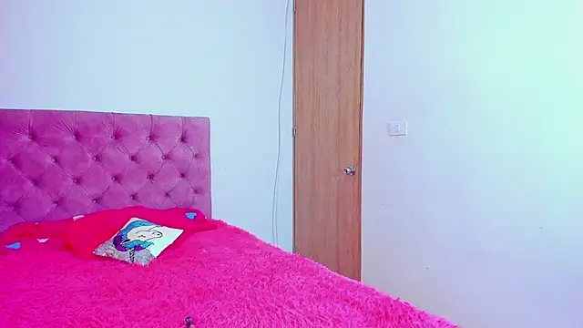 Snapshot of Marahanson chatting on 2, 12, 2025 Marahanson online show from 2, 12, 2025