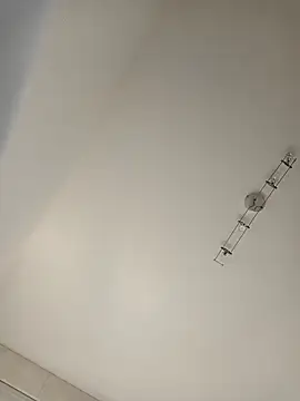 Snapshot of couplebest1 chatting on 6, 4, 2026 couplebest1 online show from 6, 4, 2026