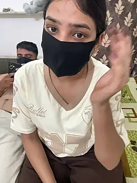 Snapshot of Sex_Queen_aaraya chatting on 27, 6, 2026 Sex Queen aaraya online show from 27, 6, 2026