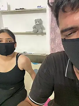 Snapshot of Sex_Queen_aaraya chatting on 23, 7, 2026 Sex Queen aaraya online show from 23, 7, 2026