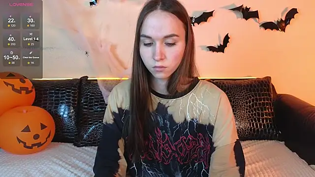 Angeel Kate online show from 2, 11, 2025