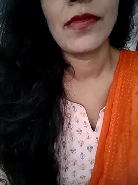 Snapshot of Deepa_Sharma143 chatting on 12, 9, 2025 Deepa Sharma143 online show from 12, 9, 2025