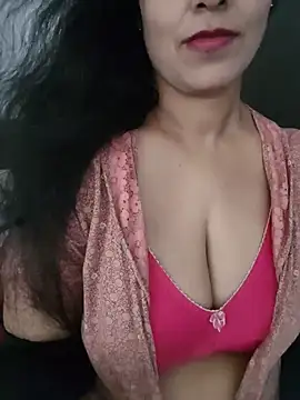 Snapshot of Deepa_Sharma143 chatting on 12, 7, 2026 Deepa Sharma143 online show from 12, 7, 2026