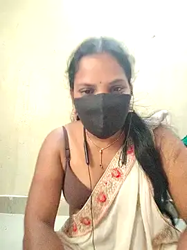 Snapshot of amulya26telugu chatting on 11, 9, 2025 amulya26telugu online show from 11, 9, 2025