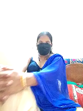 Snapshot of amulya26telugu chatting on 3, 10, 2025 amulya26telugu online show from 3, 10, 2025