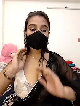 naughty nataasa online show from 24, 9, 2025