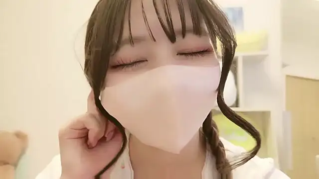 JP Momo o0 online show from 10, 9, 2025