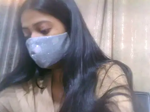 Snapshot of Sweety_Live chatting on 16, 10, 2025 Sweety Live online show from 16, 10, 2025