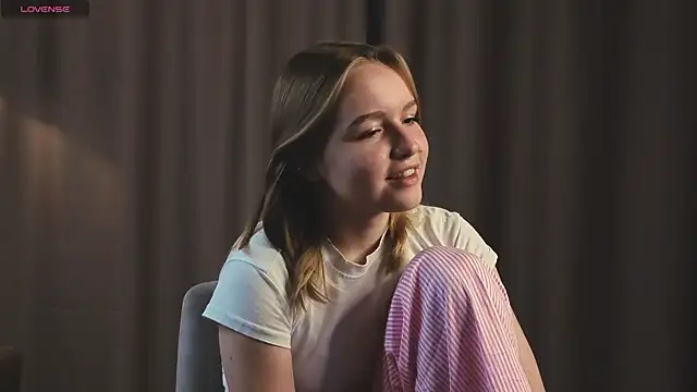 VinnieSerrano online show from 28, 9, 2025