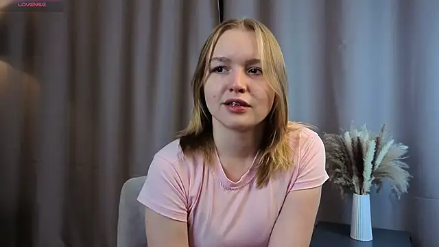 VinnieSerrano online show from 9, 10, 2025